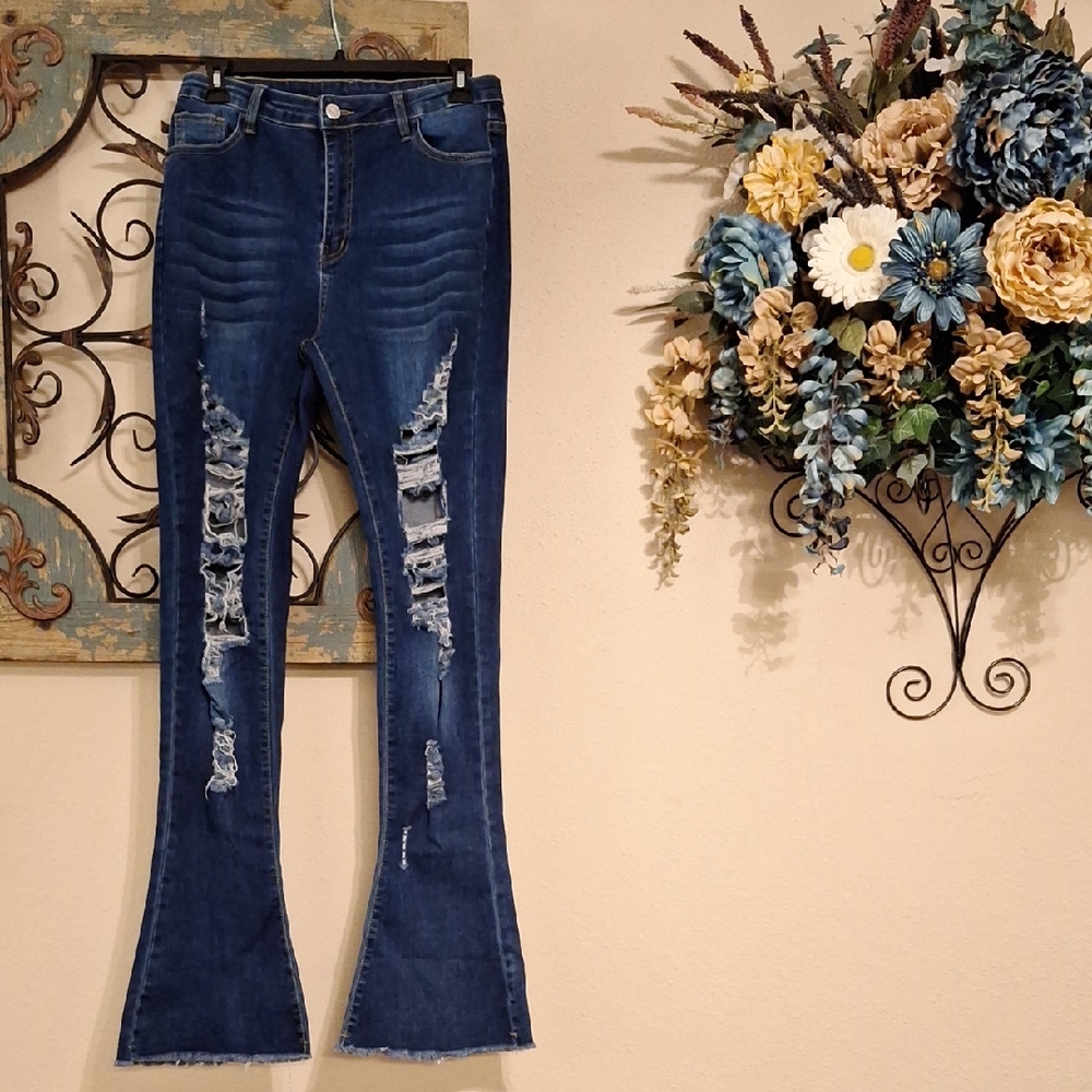 Dark Blue Distressed Flare Jeans.  NWOT Size Large